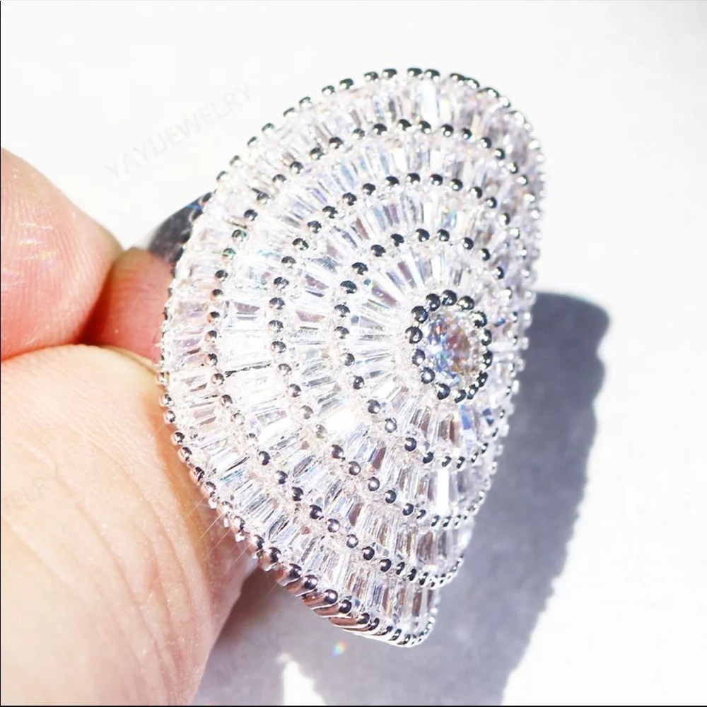 NEW💍925 Sterling Silver Diamond Halo Ring - Picture 3 of 5